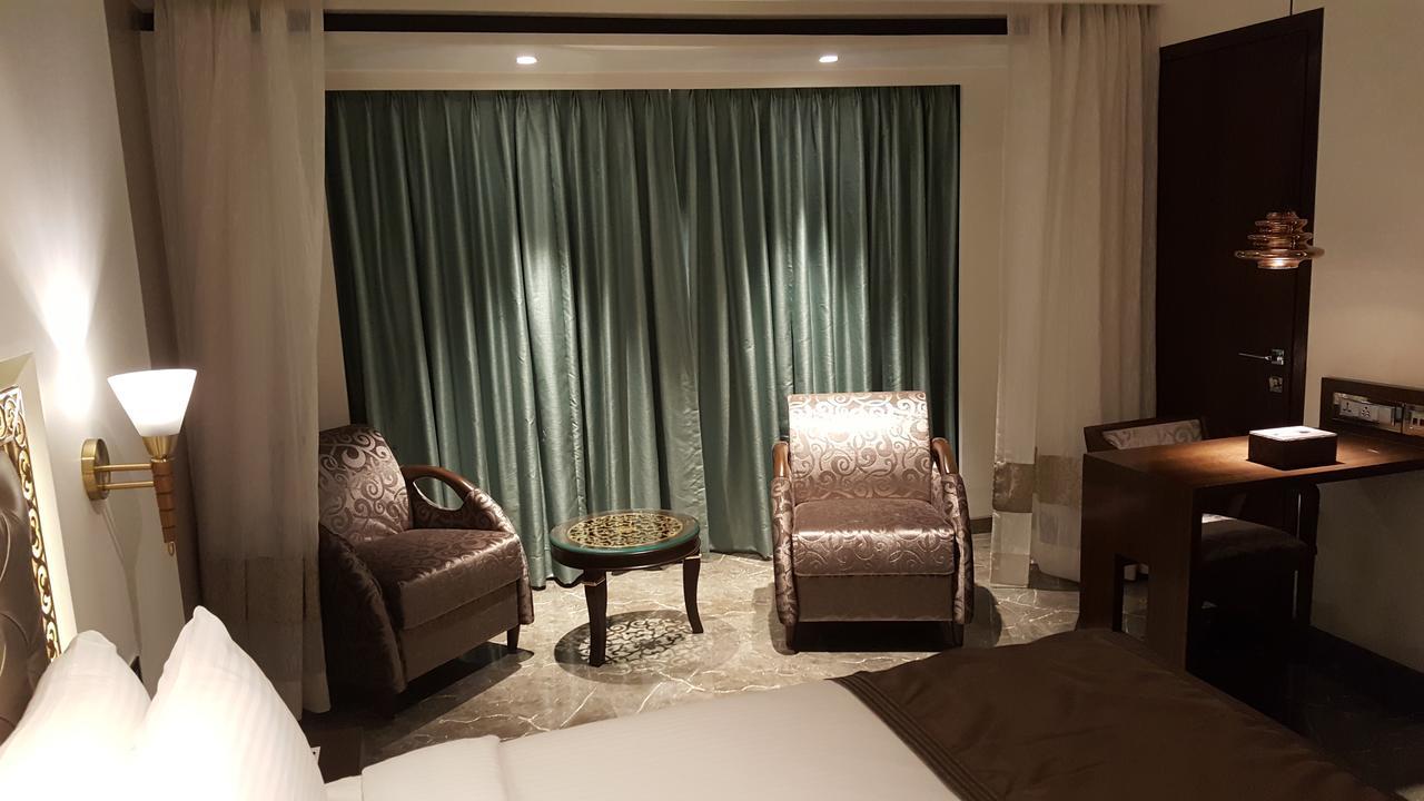 Hotel Peninsula Redpine Mumbai Kültér fotó