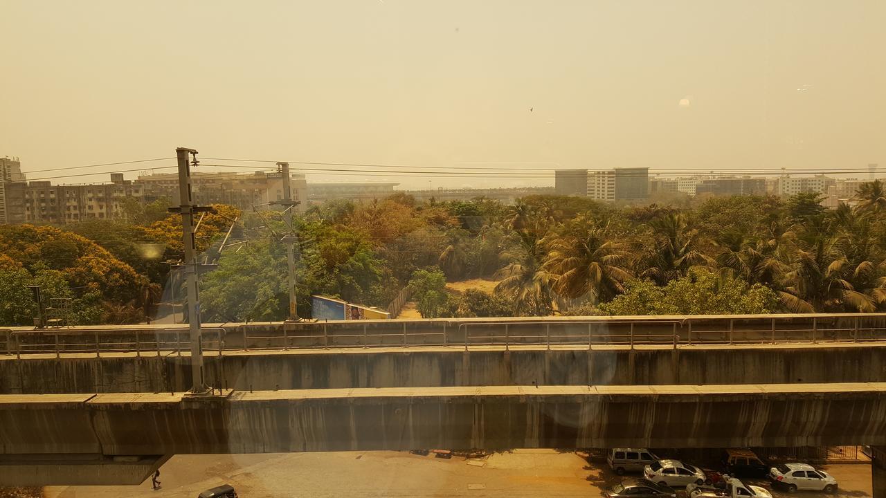 Hotel Peninsula Redpine Mumbai Kültér fotó