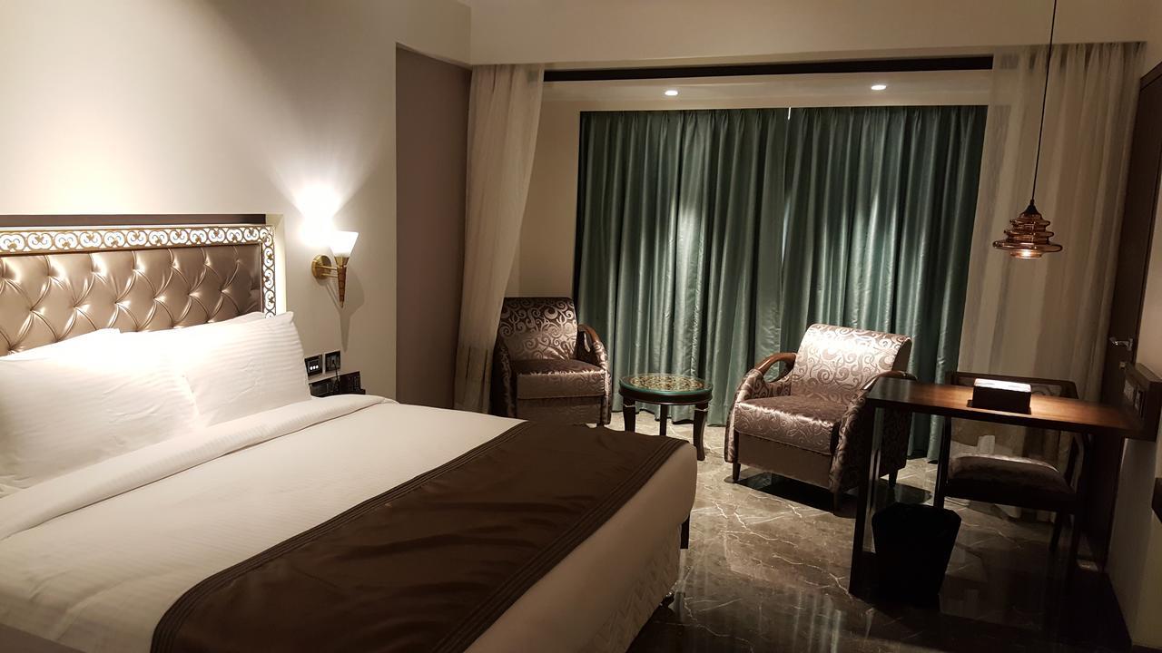 Hotel Peninsula Redpine Mumbai Kültér fotó